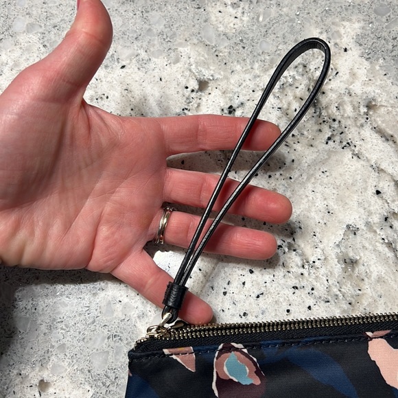 KATE SPADE Double Zip Wristlet Floral Medium navy blue - Picture 15 of 16